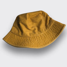 Lade das Bild in den Galerie-Viewer, Retro Denim Washed Look Fischerhut – Stilvoller Bucket Hat
