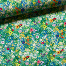 Lade das Bild in den Galerie-Viewer, Baumwollstoff Meterware Patchworkstoff Stoff mit bunten Blumen Blütenmeer Malerei