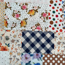 Lade das Bild in den Galerie-Viewer, Stoff Meterware Baumwollstoff Patchwork 50 cm Blumen Blumenmuster Abstrakt