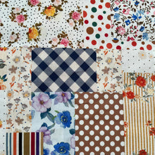 Lade das Bild in den Galerie-Viewer, Stoff Meterware Baumwollstoff Patchwork 50 cm Blumen Blumenmuster Abstrakt