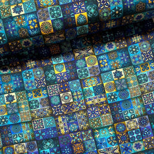 Lade das Bild in den Galerie-Viewer, Baumwolle I Patchworkstoff Mandala Ornamente Yantra Blau