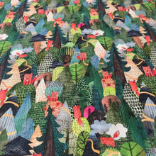 Lade das Bild in den Galerie-Viewer, Baumwollstoff I Stoff Meterware Patchwork Fuchs Wald Berge Tiere Blumen Grün