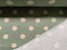 Lade das Bild in den Galerie-Viewer, Canvas Stoff | Große weißen Punkte auf Mint Grün