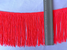 Lade das Bild in den Galerie-Viewer, Fransenborte | Neon Pink