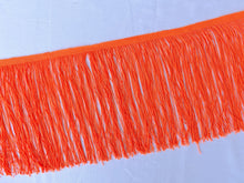 Lade das Bild in den Galerie-Viewer, Fransenborte | Neon Orange
