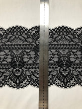Lade das Bild in den Galerie-Viewer, Spitzenborte | Spanisches Muster Wimpernspitze