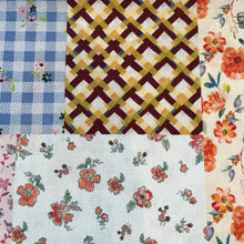 Lade das Bild in den Galerie-Viewer, Stoff Meterware Baumwollstoff Patchwork 50 cm Blumen Blumenmuster Abstrakt
