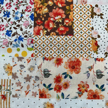 Lade das Bild in den Galerie-Viewer, Stoff Meterware Baumwollstoff Patchwork 50 cm Blumen Blumenmuster Abstrakt
