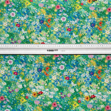Lade das Bild in den Galerie-Viewer, Baumwollstoff Meterware Patchworkstoff Stoff mit bunten Blumen Blütenmeer Malerei

