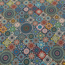 Lade das Bild in den Galerie-Viewer, Baumwollstoff I Mandala Design Yantra Patchwork
