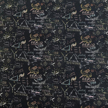 Lade das Bild in den Galerie-Viewer, Baumwollstoff I Stoff Meterware Patchwork Mathe Motive Formeln auf Schwarz

