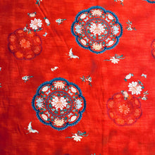 Lade das Bild in den Galerie-Viewer, Baumwollstoff | Asiatische Ornamente Vogelmotiv
