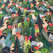 Lade das Bild in den Galerie-Viewer, Baumwollstoff I Stoff Meterware Patchwork Fuchs Wald Berge Tiere Blumen Grün
