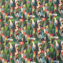 Lade das Bild in den Galerie-Viewer, Baumwollstoff I Stoff Meterware Patchwork Fuchs Wald Berge Tiere Blumen Grün
