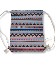 Lade das Bild in den Galerie-Viewer, Beach Rucksack im Boho Style Unisex in Rosa / Hellblau
