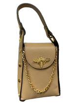 Lade das Bild in den Galerie-Viewer, Ledertasche mit Bienenverschluß
